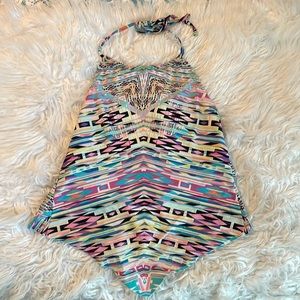 Kenneth Cole Reaction Medium Aztec design Tankini